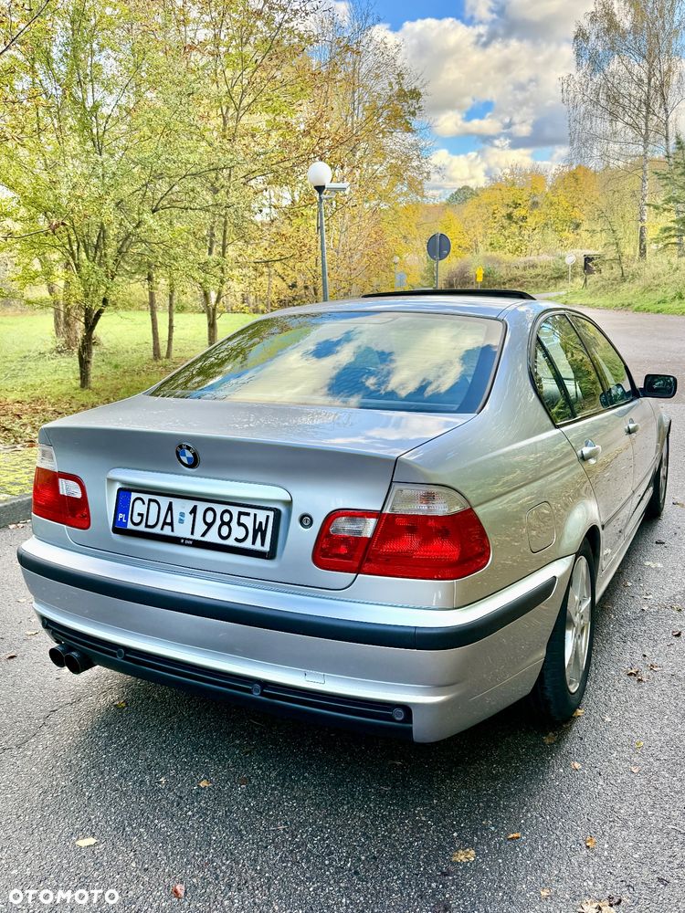BMW Seria 3 318i - 9