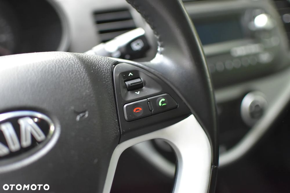 Kia Picanto 1.2 Dream Team Edition - 16