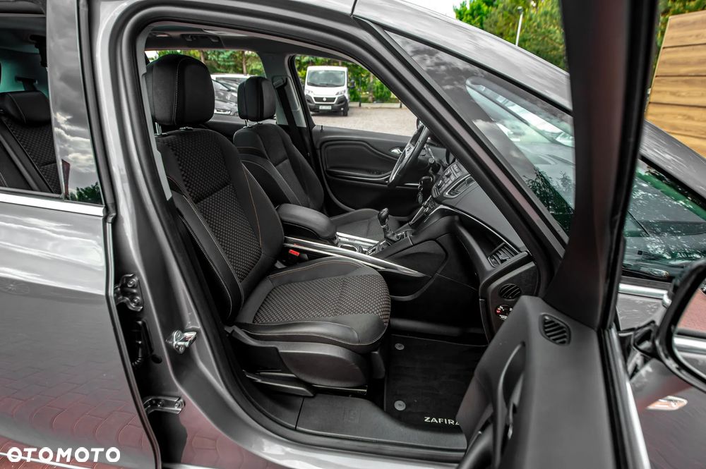 Opel Zafira Tourer 1.6 ECOTEC DIT ecoFLEX Start/Stop Business Edition - 21