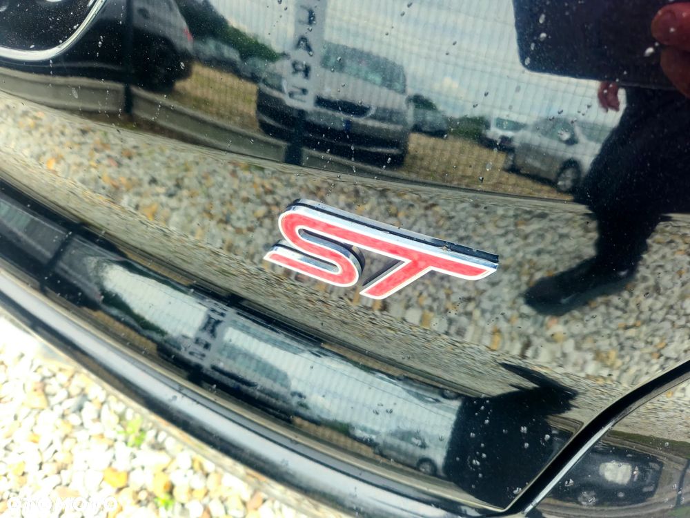 Ford Focus 2.0 TDCi ST - 4