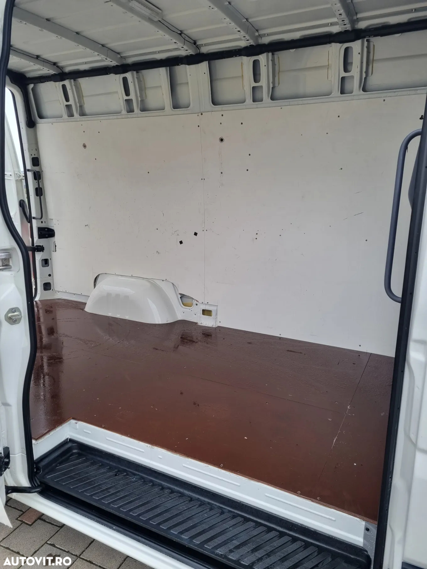 Mercedes-Benz Sprinter 314 CDI An Model 2018 Climă Navigație Mare Xenon Leduri in faruri Line-Asist Scaun pernă aer Cameră video pe marșalier - 14