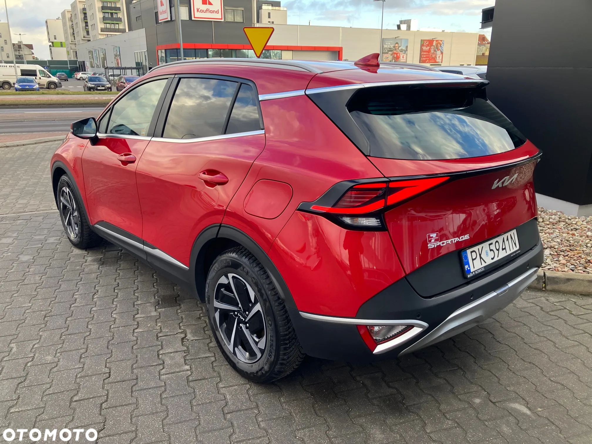 Kia Sportage 1.6 T-GDI L 2WD - 10