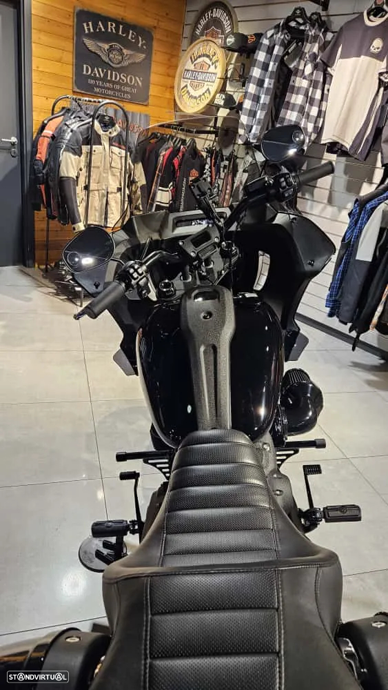 Harley-Davidson Low Rider ST - 3