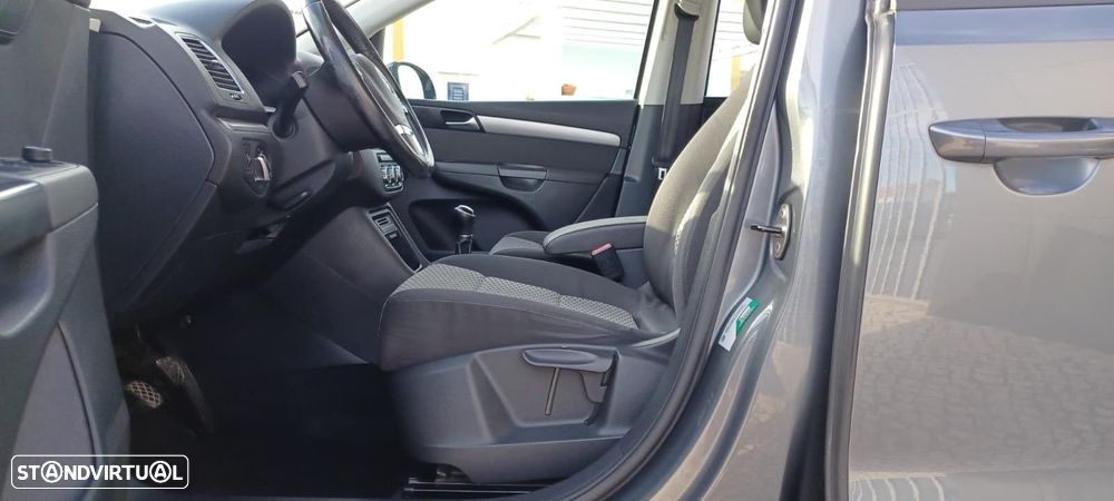 VW Sharan 2.0 TDI Confortline - 13