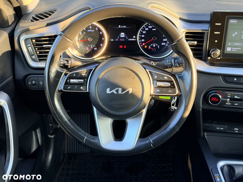 Kia Ceed 1.5 T-GDI M - 13