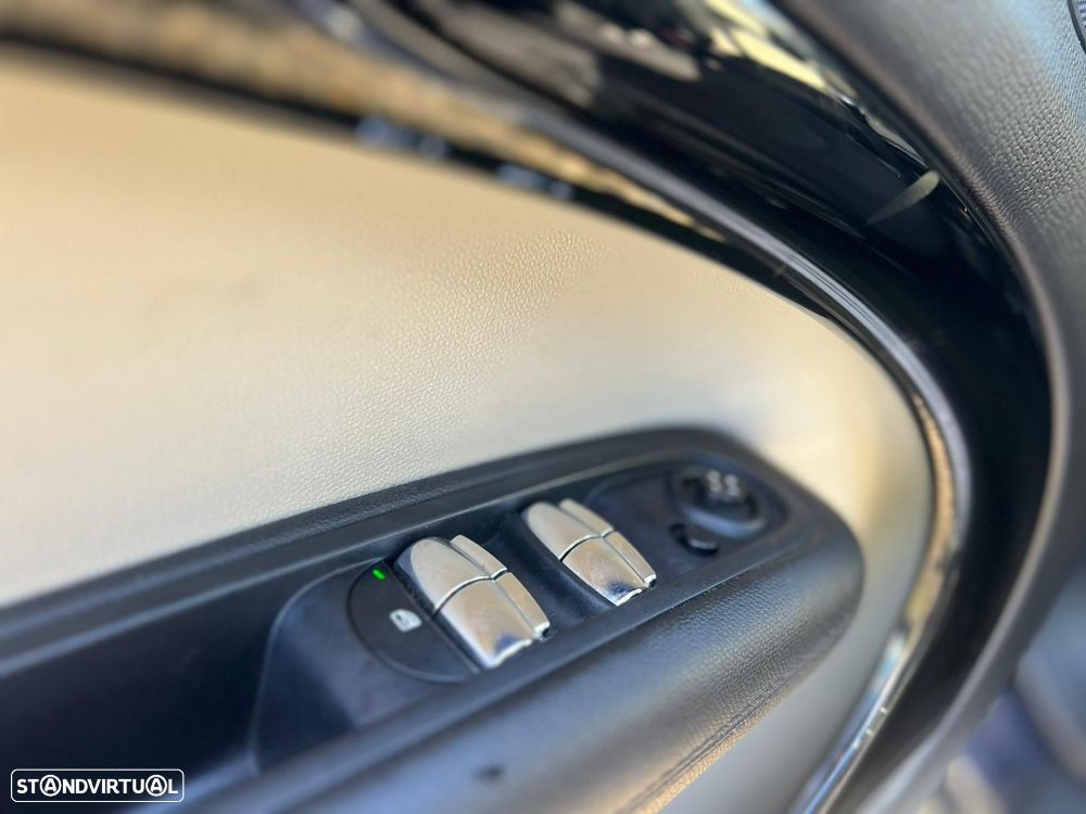 MINI Countryman One D - 14