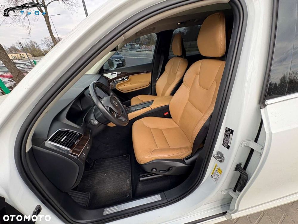 Volvo XC 90 T6 AWD R-Design 7os - 20