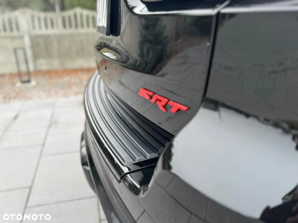 Jeep Grand Cherokee ver-6-4-v8-srt8 - 7