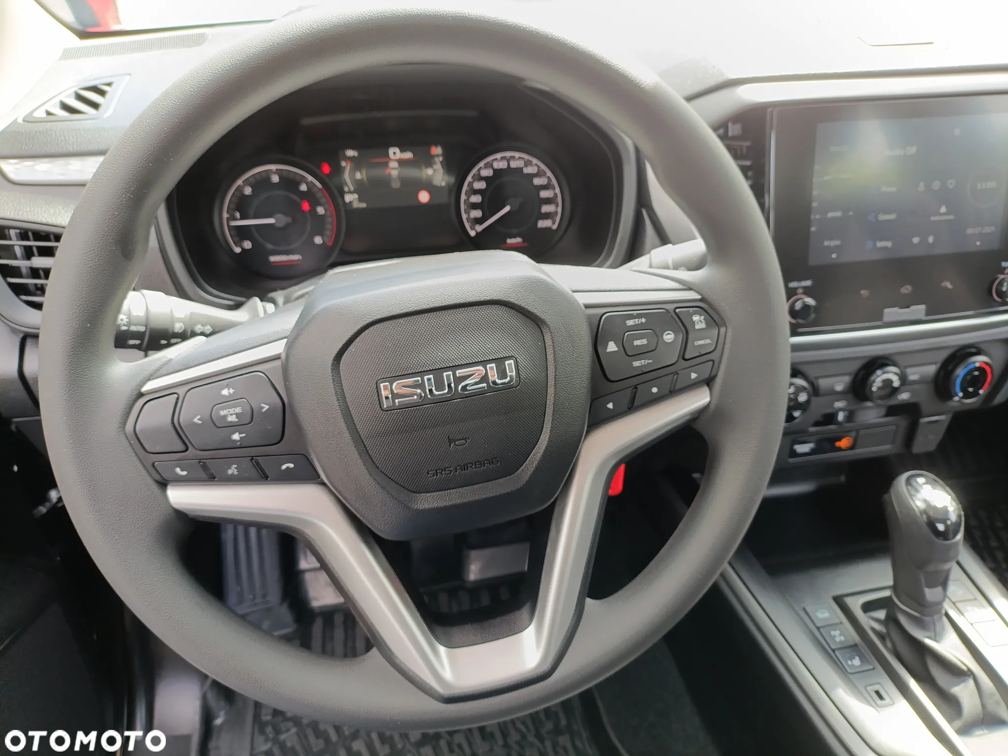 Isuzu D-Max 1.9 EC LS - 22
