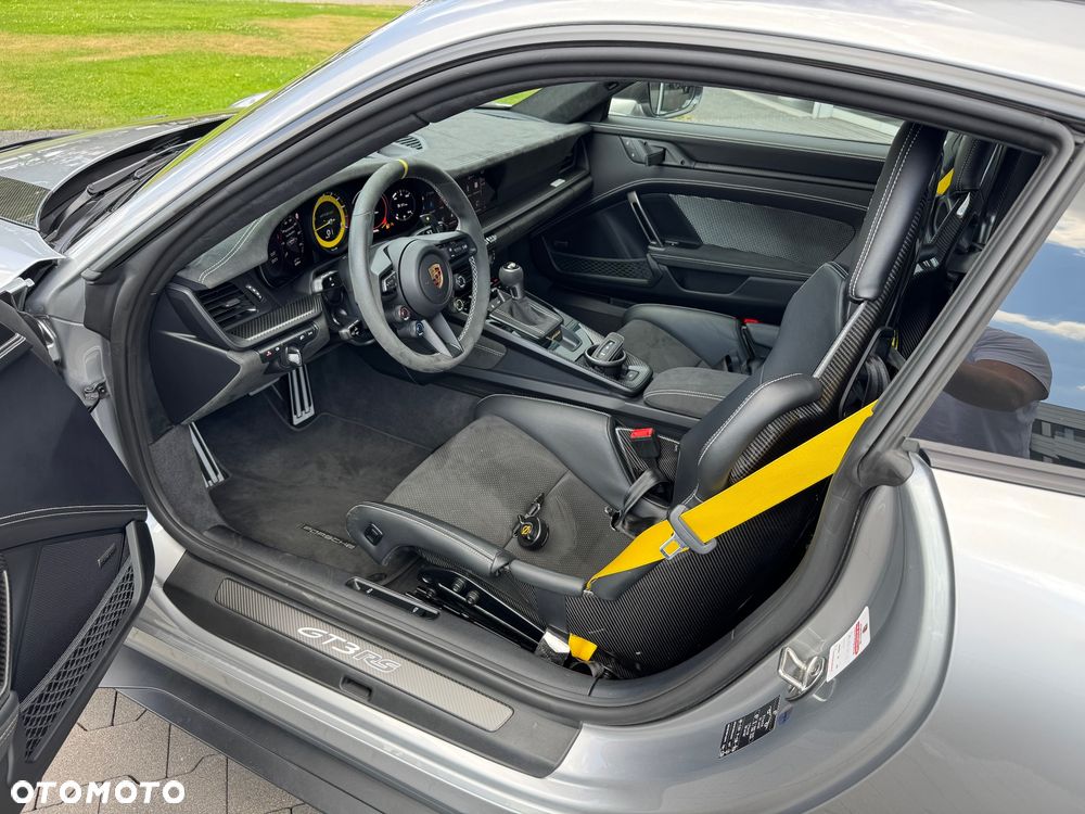 Porsche 911 GT3 RS PDK - 24