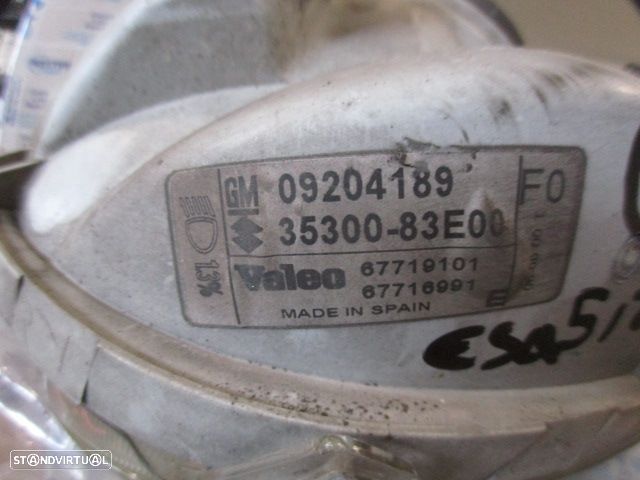 Farol 09204189 3530083E00 67719101 67716991 OPEL AGILA 1 A 2001 1.2I 75CV 5P VERMELHO ESQ H4 GM VALEO - 3