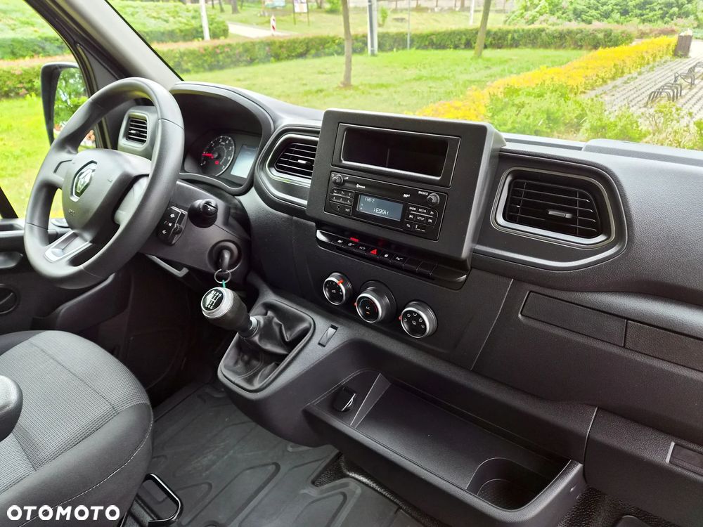 Renault Master - 30