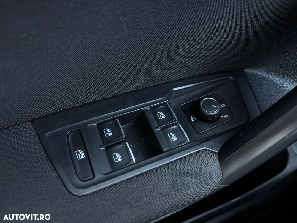 Volkswagen Tiguan 2.0 TDI SCR DSG Elegance - 30