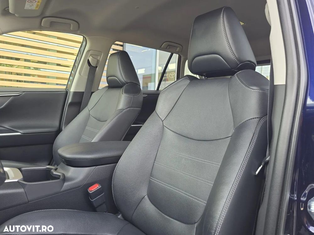 Toyota RAV4 2.5 VVT-iE 4x4 Luxury - 10