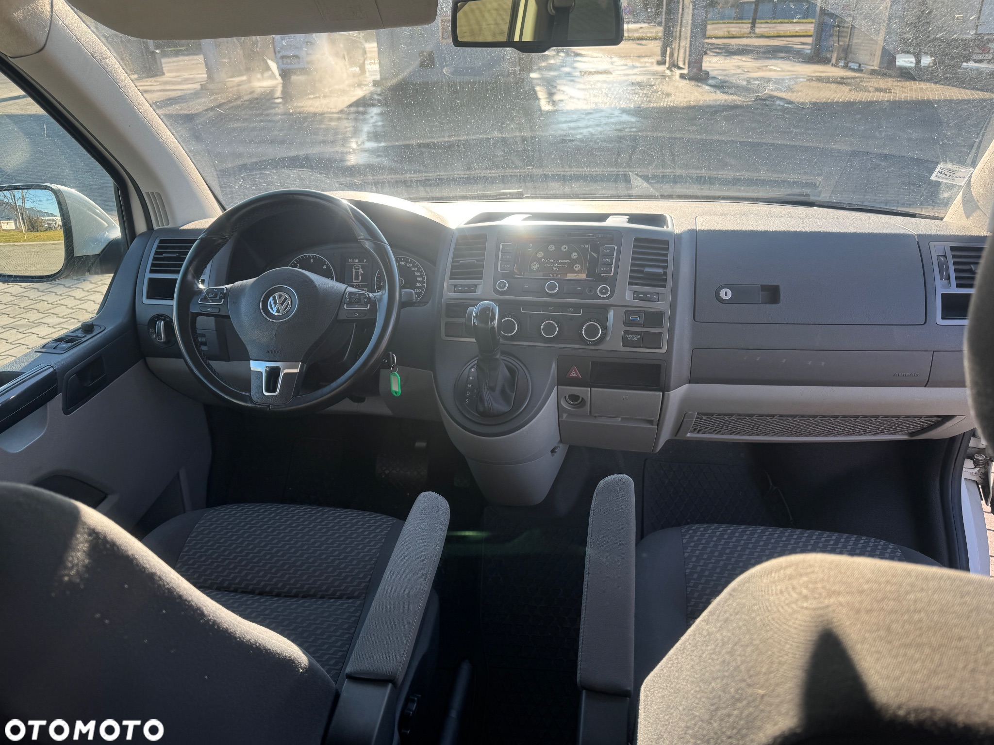Volkswagen Transporter Caravelle DSG Edition - 10