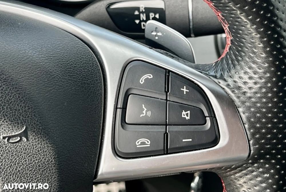 Mercedes-Benz CLA 180 d 7G-DCT AMG Line - 10