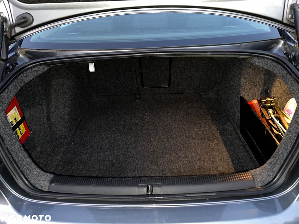 Volkswagen Jetta 1.4 TSI DSG Comfortline - 20