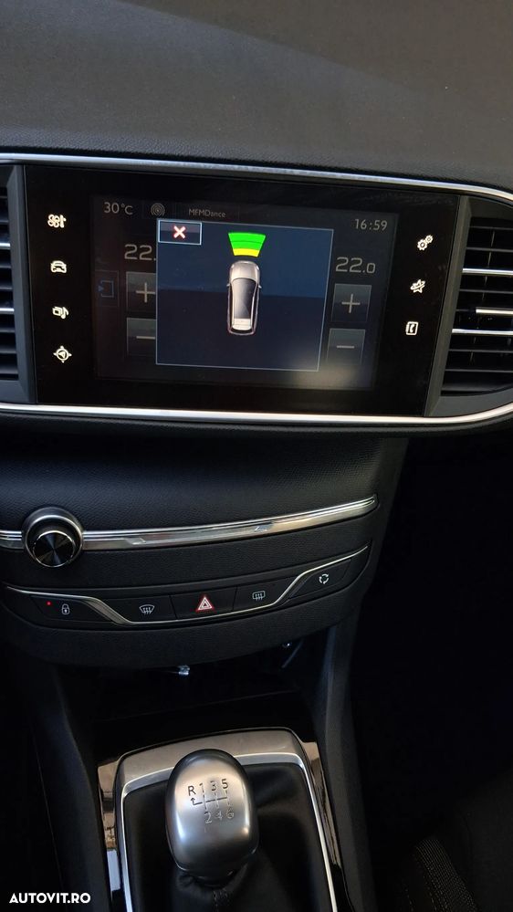 Peugeot 308 - 22