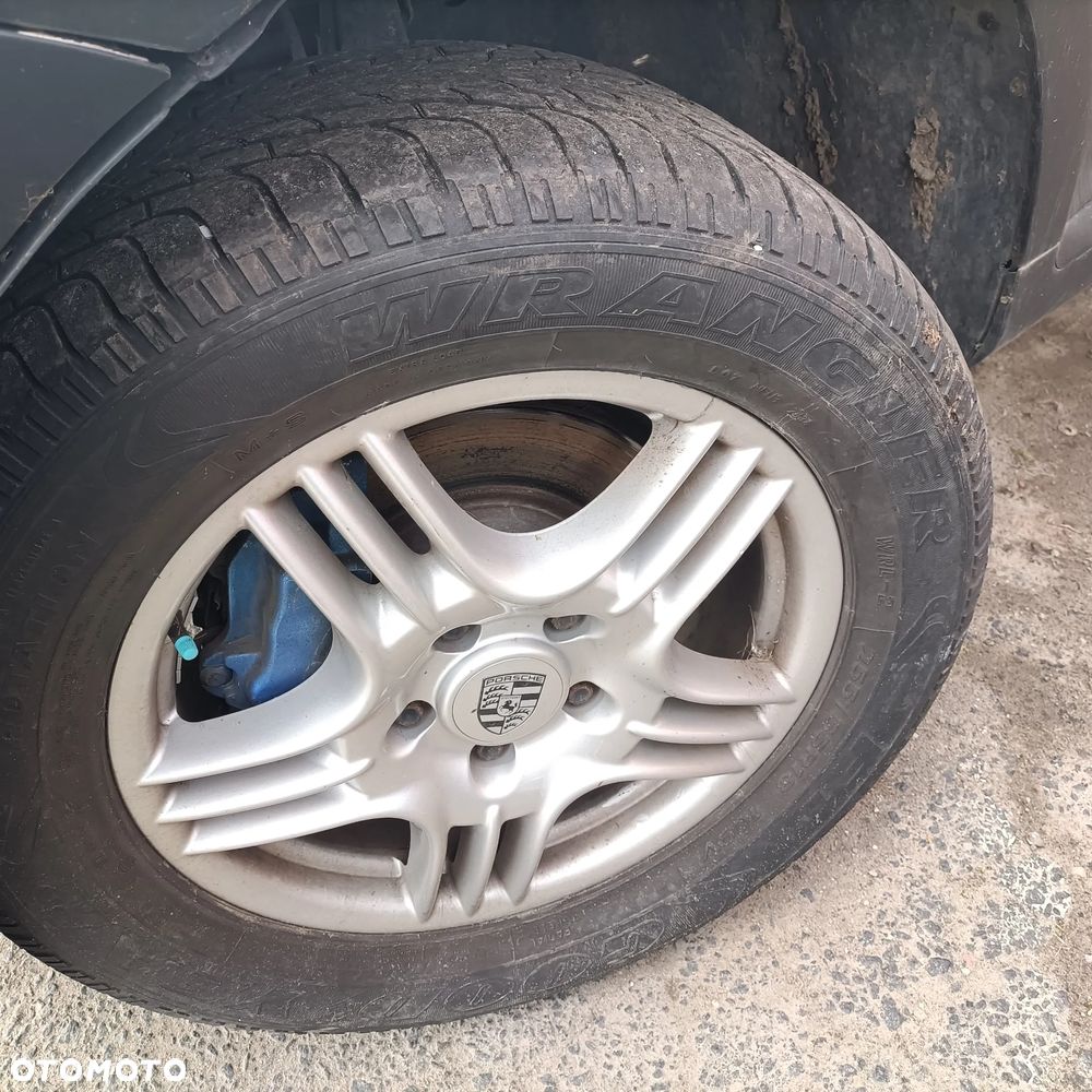 Porsche Cayenne - 24