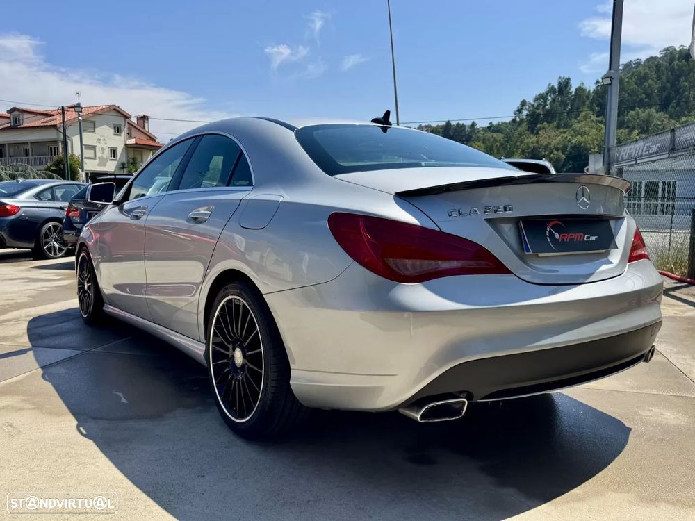 Mercedes-Benz CLA 220 CDI Urban Aut. - 11
