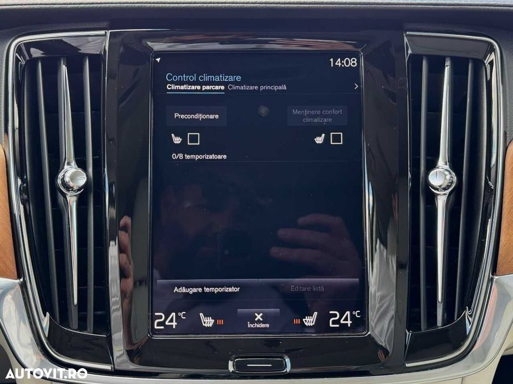 Volvo V90 - 34