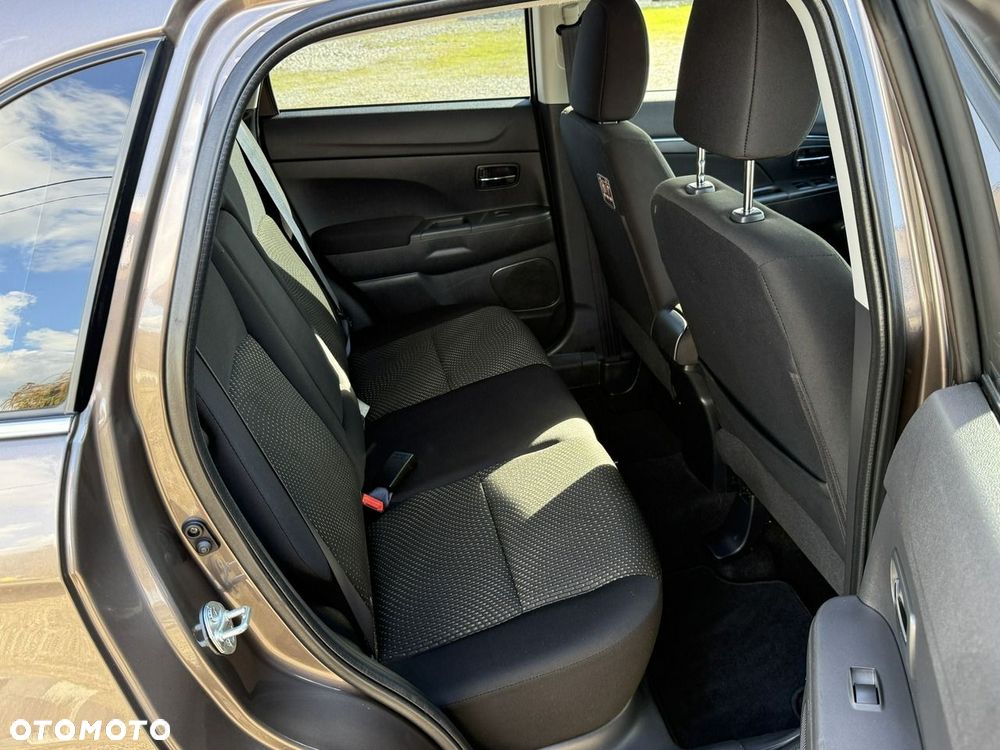 Mitsubishi ASX - 27
