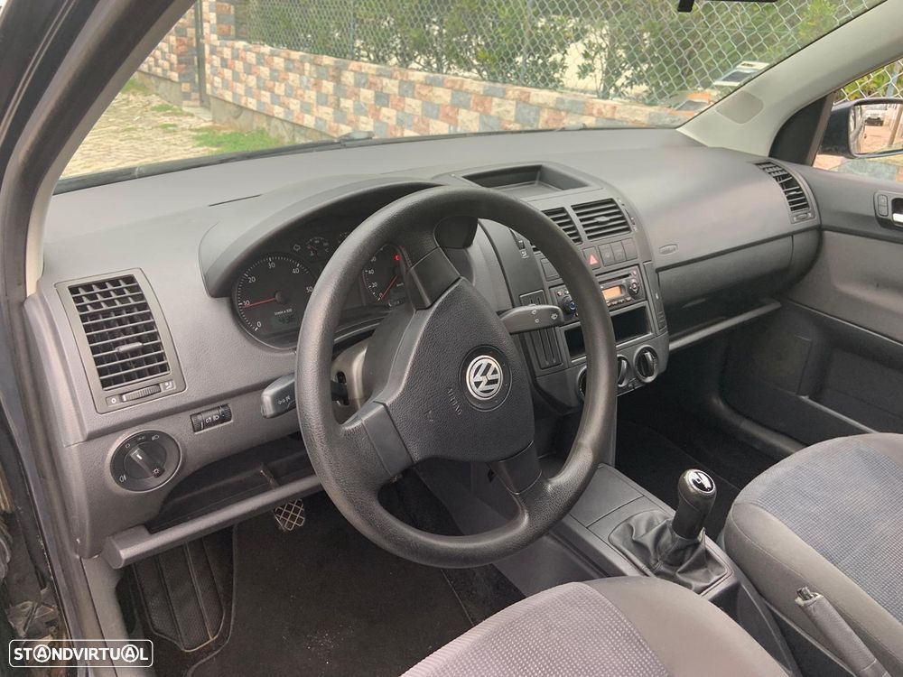 VW Polo 1.4 TDi Confortline - 8