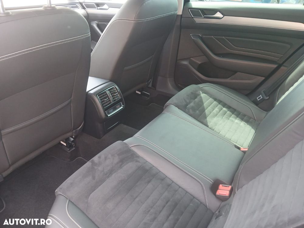 Volkswagen Passat 2.0 TDI DSG R Executive - 8