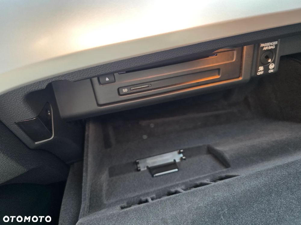 Audi A4 Avant 35 TDI S tronic - 31