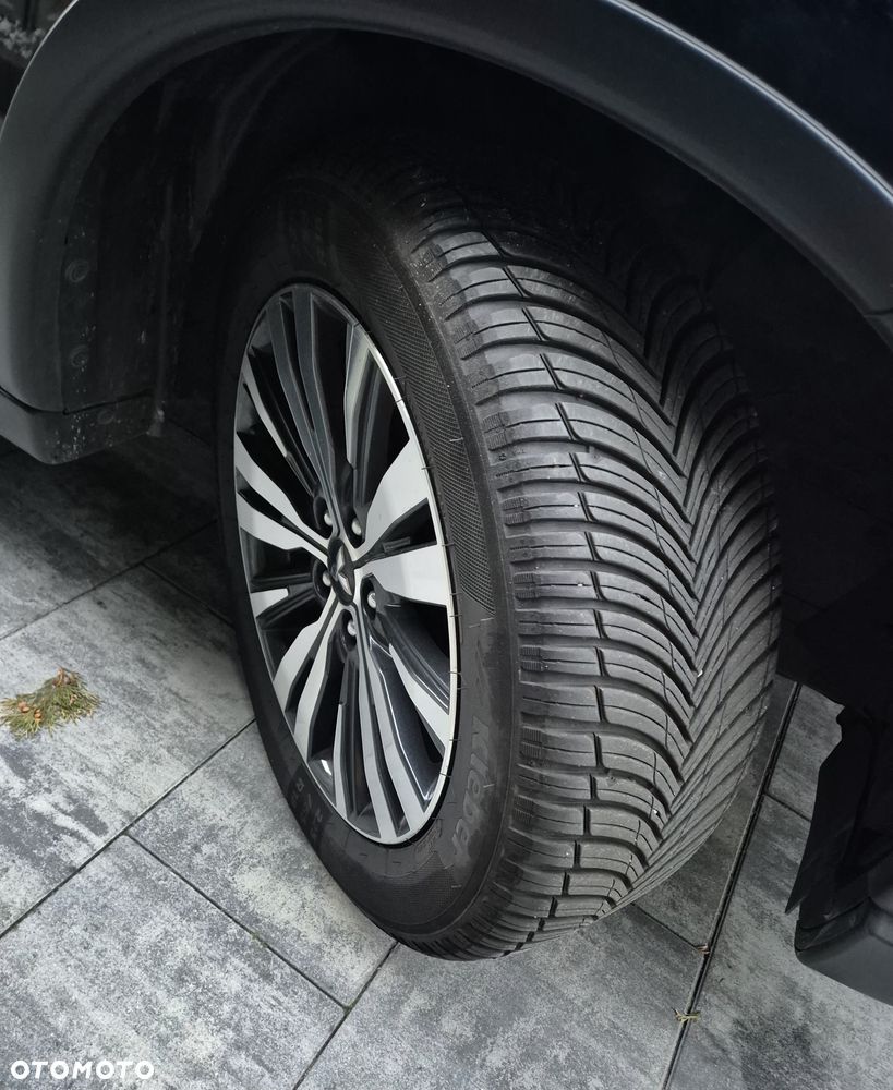 Mitsubishi Outlander 2.0 Intense + SDA 4WD CVT - 6