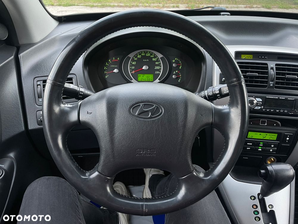 Hyundai Tucson - 8