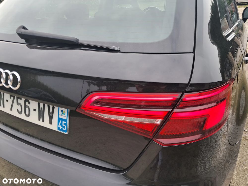 Audi A3 Sportback 2.0 TDI S line Sportpaket - 12