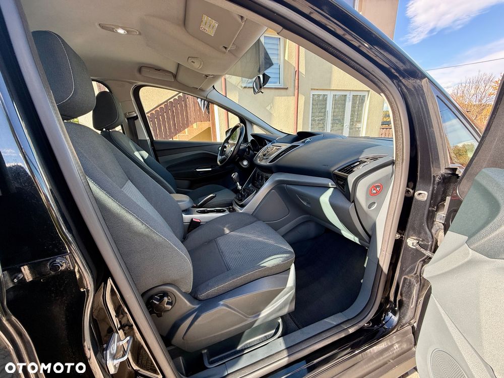 Ford C-MAX - 22