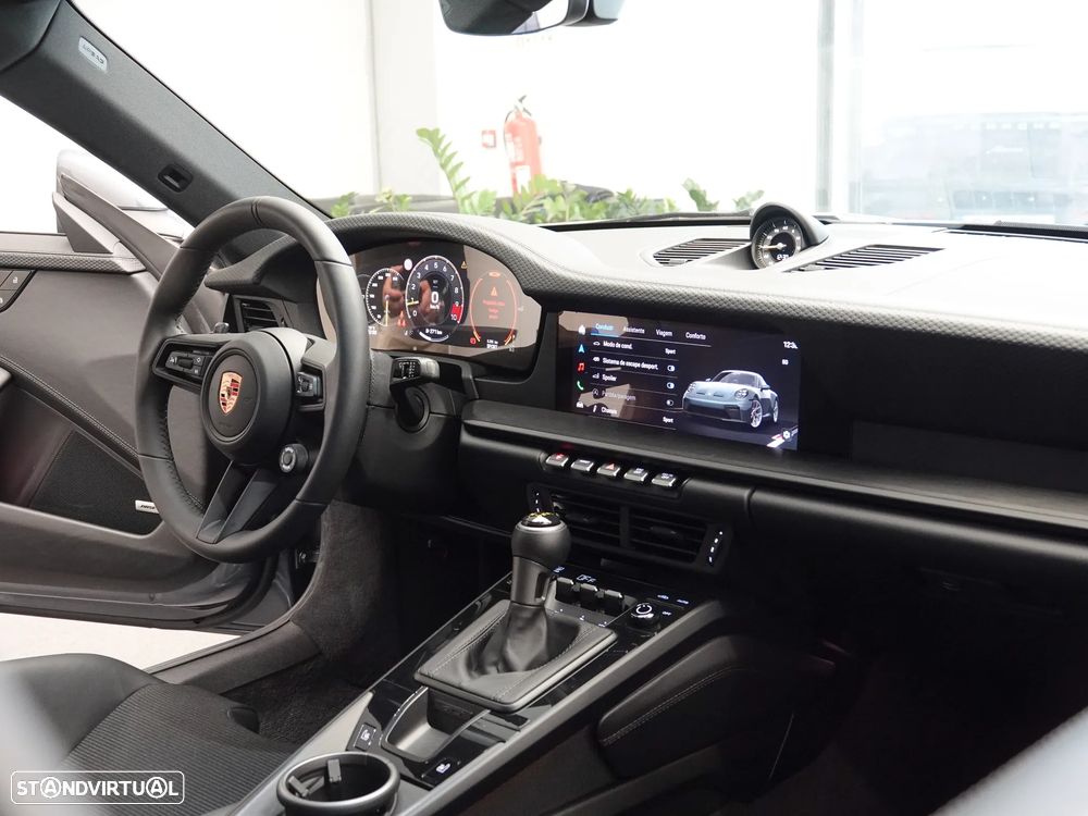 Porsche 911 (992) GT3 Touring Package PDK - 26