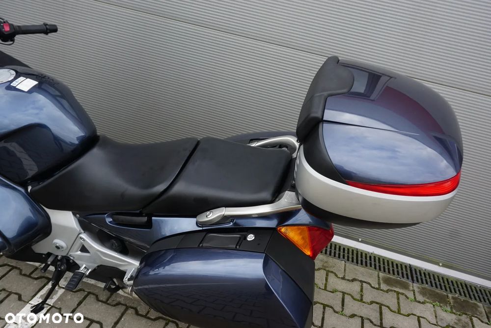 Honda ST - 19