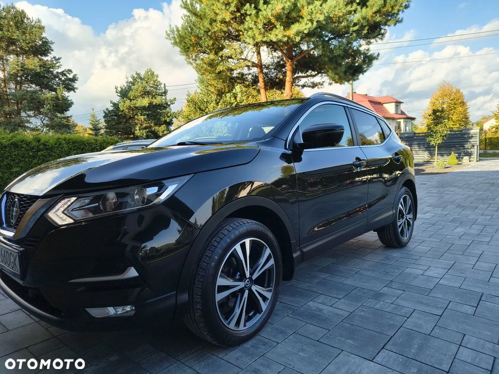 Nissan Qashqai 1.3 DIG-T N-Connecta - 2
