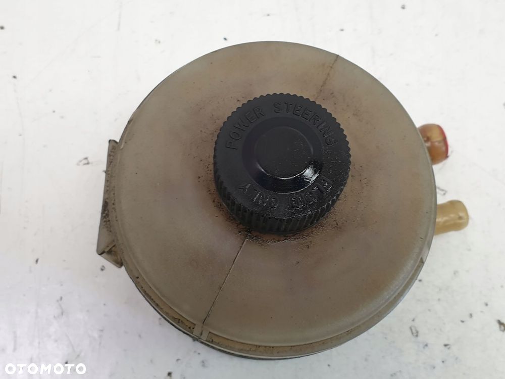 Kia Carnival I 2.9 CRDI ZBIORNICZEK WSPOMAGANIA - 2