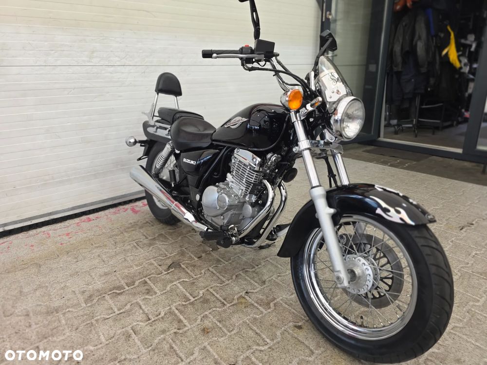 Suzuki Marauder - 3