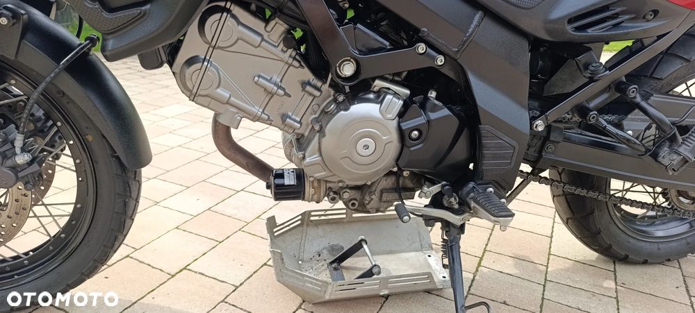 Suzuki V-STROM - 37