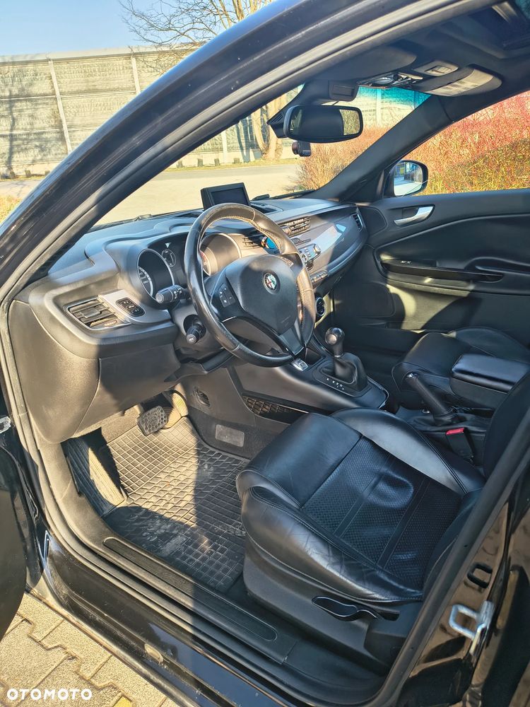 Alfa Romeo Giulietta - 10