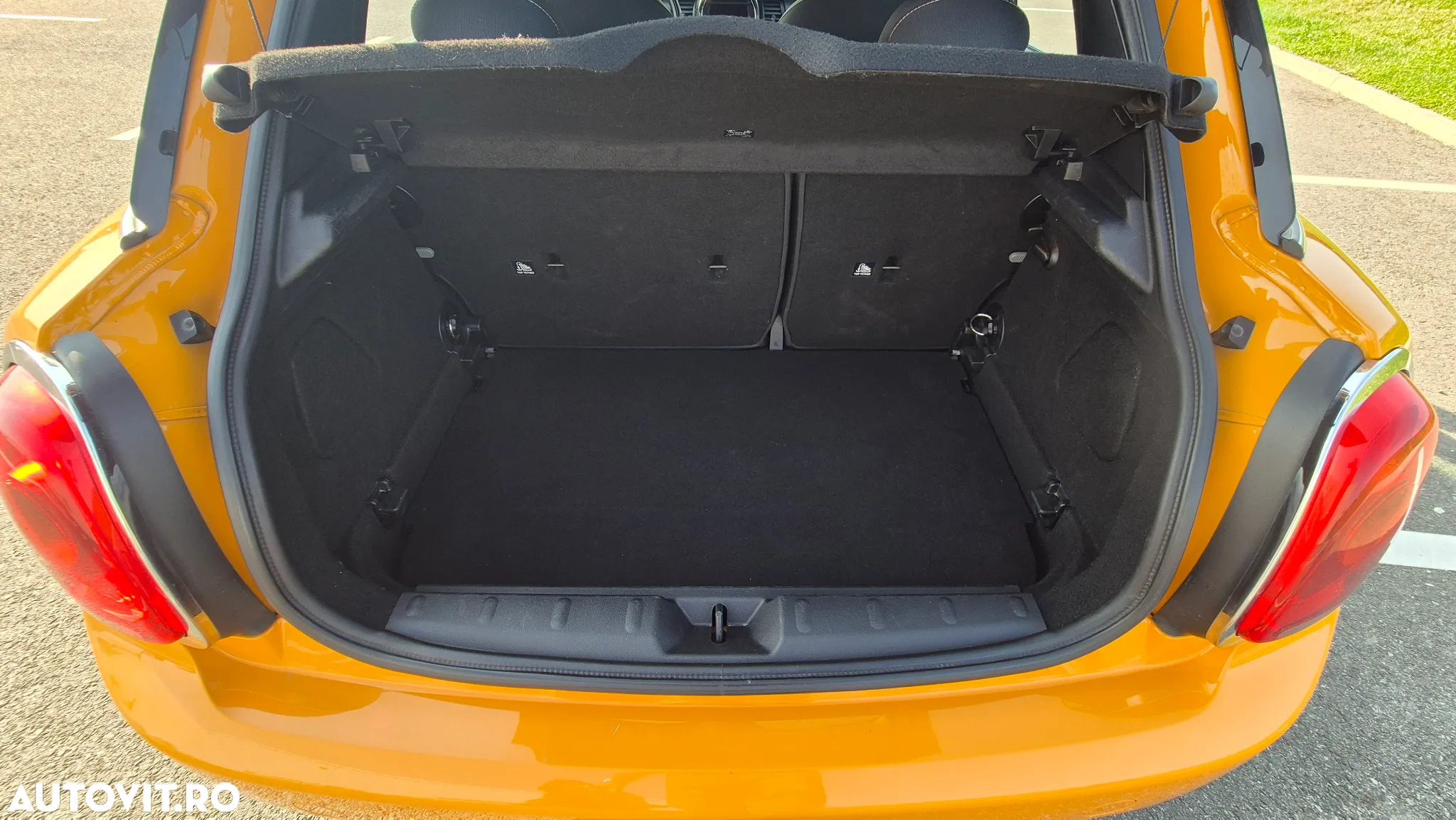 Mini ONE Standard - 12
