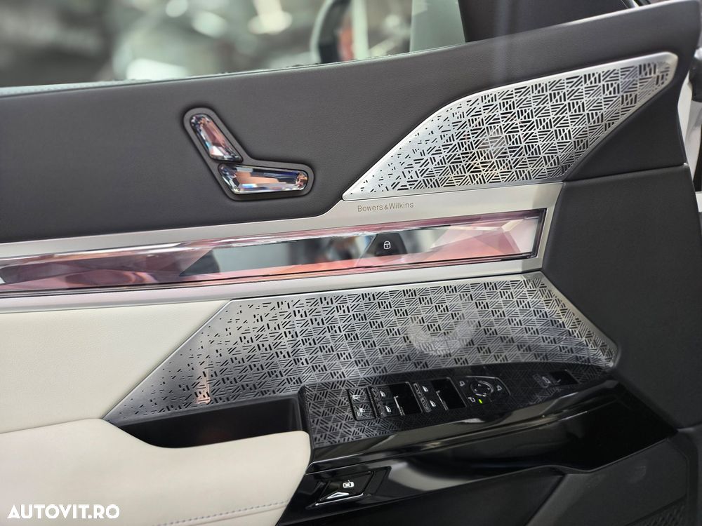 BMW Seria 7 750e xDrive AT PHEV - 7