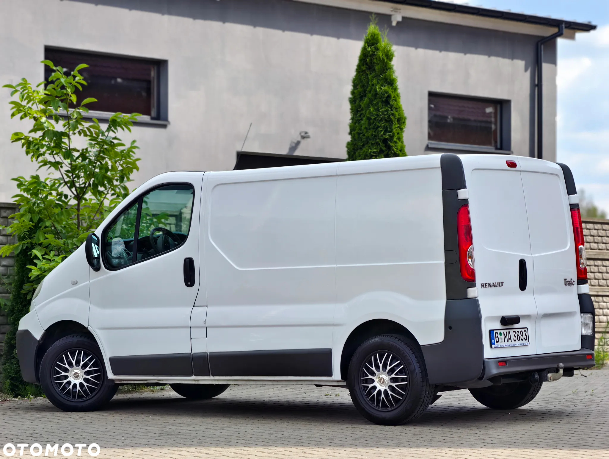 Renault Trafic - 24
