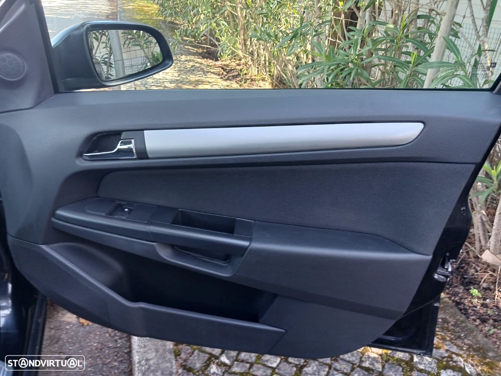 Opel Astra Caravan 1.7 CDTi Cosmo - 41