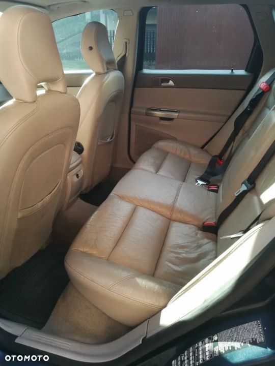 Volvo V50 - 8