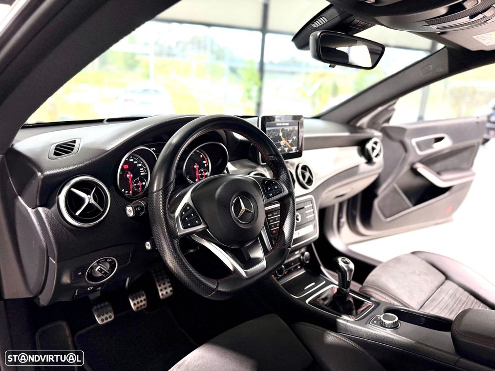 Mercedes-Benz CLA 180 d Shooting Brake AMG Line - 6