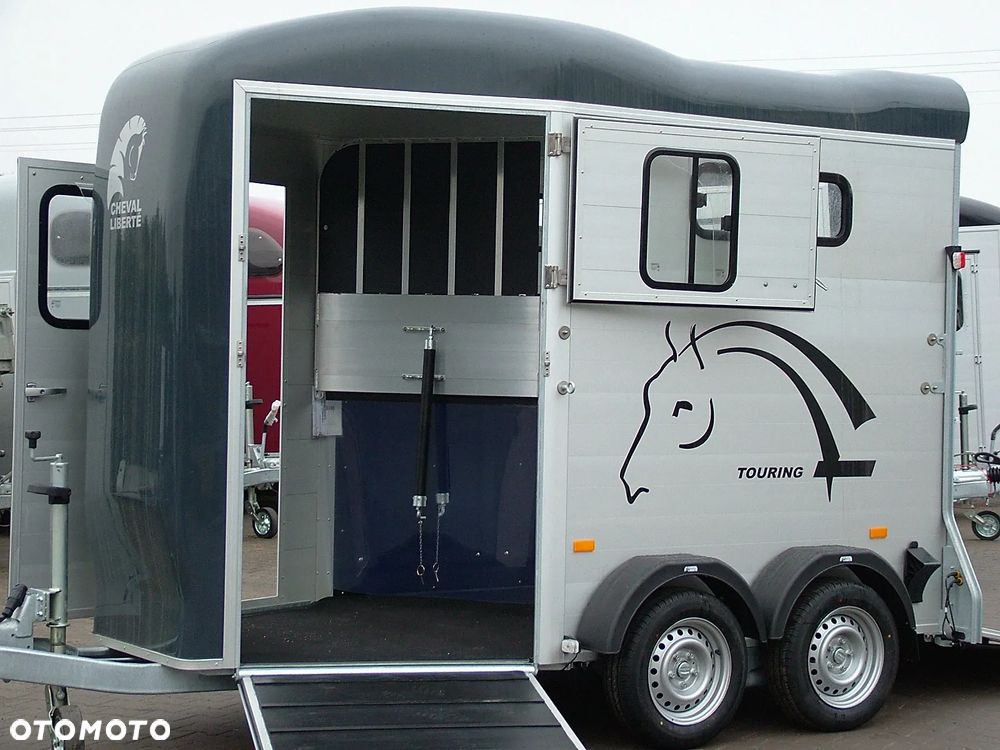 Debon Przyczepa Gold Touring do przewozu koni Aluminiowa Cheval Liberte Debon - 12