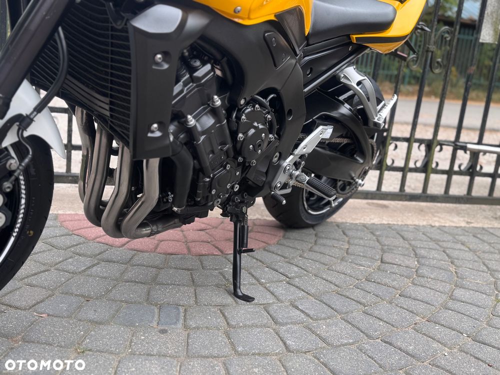 Yamaha Inny - 18