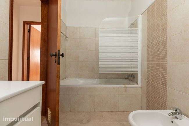 Apartamento T3 com varanda e vista desafogada (Lousã) - Grande imagem: 5/11