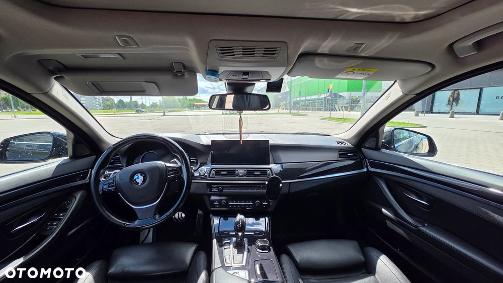 BMW Seria 5 530d xDrive Luxury Line - 6